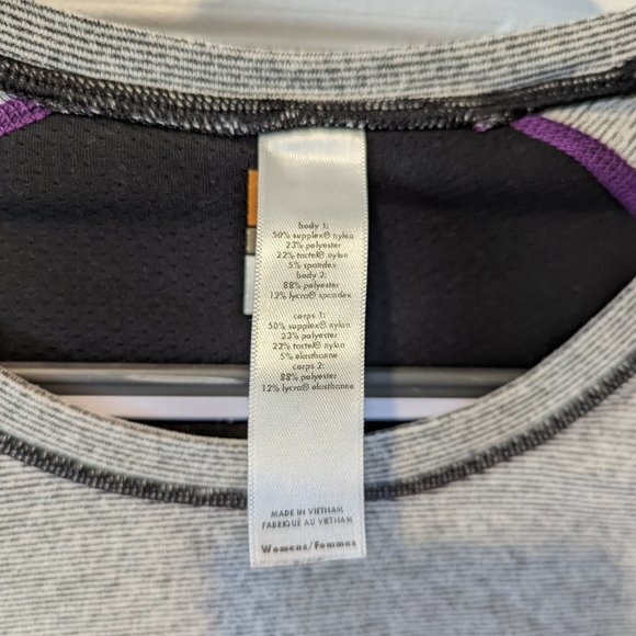 Lucy Women's Lucy Tech Activewear Top Black & White Striped Size Med - Picture 3 of 6